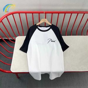 Décontracté hommes femmes Couple amoureux classique broderie cursive Rhude Raglan t-shirts Top qualité coton Rhude t-shirt à l'intérieur de l'étiquette R17u