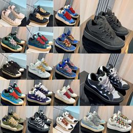 Casual Mesh Designer Chaussures Boot Hommes Femmes Tissé Laceup Extraordinaire Sneaker Baskets En Cuir En Relief Semelle En Caoutchouc De Veau Avec Logo S