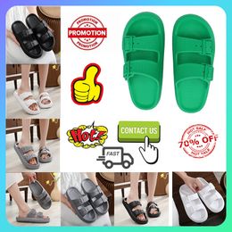 Gratis verzending Casual Platform Slides Slippers Kussen Slippers Sandalen voor Vrouwen Mannen Dubbele Gesp Verstelbare EVA Dikke Zolen Zomer Strand Sandalen