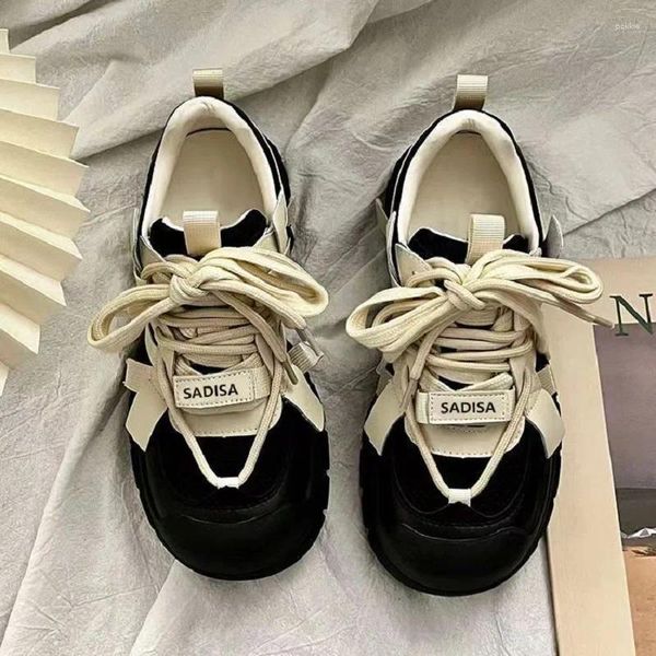 Zapatos casuales 2024 Autumn Breathable Sneakers Mujeres Diseñador Plataforma Girls Sport Sport Chunky Papá Estilo de nicho Coreano Fashion