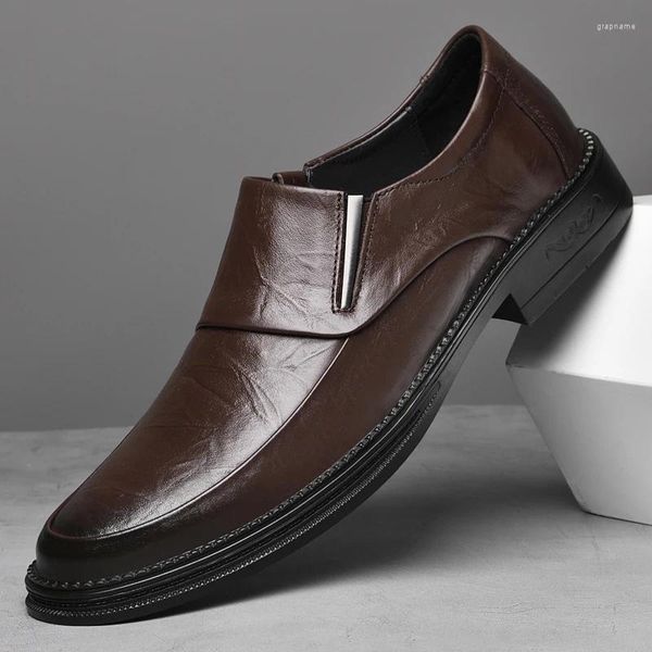 Zapatos casuales 2024 Marca clásica Vestido de negocios para hombres Suela suave Mocasines cómodos Novio Boda Entrega gratuita