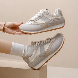 Casual schoenen 2024 Fashion Trend damesshow been lange platte student sport comfortabel ademende single