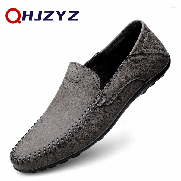 Zapatos casuales 2024 Genuino cuero Mensor mocas Mocasins Designador Men Slip hecho a mano en bote masculino Zapatillas Hombre