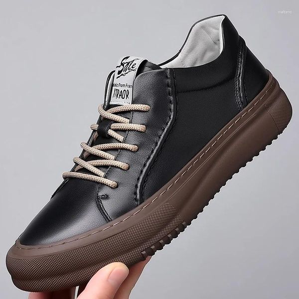 Chaussures décontractées 2024 Muisseaux en cuir fait à la main confortables hommes qualité divisé les mocassins plats sneakers adulo