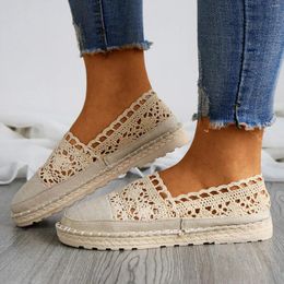 Chaussures décontractées en dentelle ajourée pour femmes, baskets d'été en maille respirante, plates au Crochet, style bohémien, à plateforme, 2024