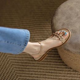 Chaussures décontractées pour femmes, sandales d'été, mode romaine, chaîne décorative en métal, talon carré, bord de mer, plage, 2024