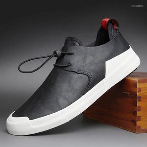 Chaussures décontractées pour hommes, baskets respirantes à la mode pour conduire, grande taille, chaussures de bureau, 2024