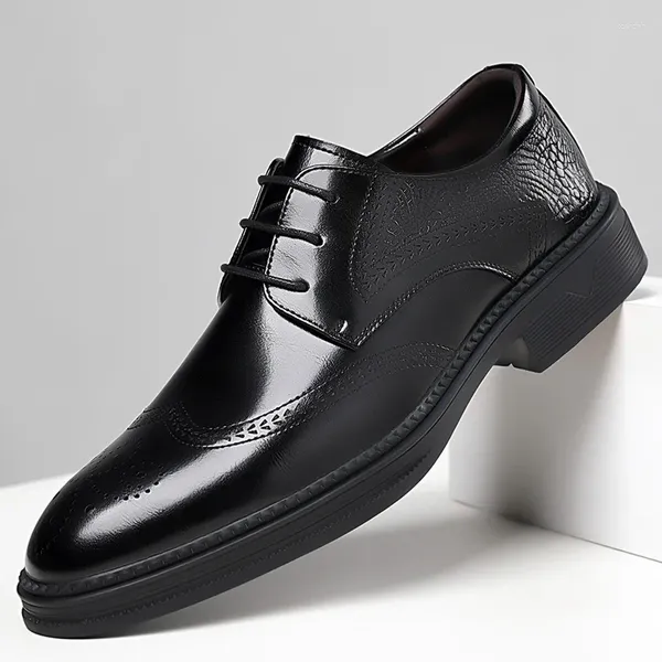 Chaussures décontractées en cuir brillant pour hommes, haut de gamme, pour entretien formel, Business, polyvalent, à la mode, Styles à lacets, 2024