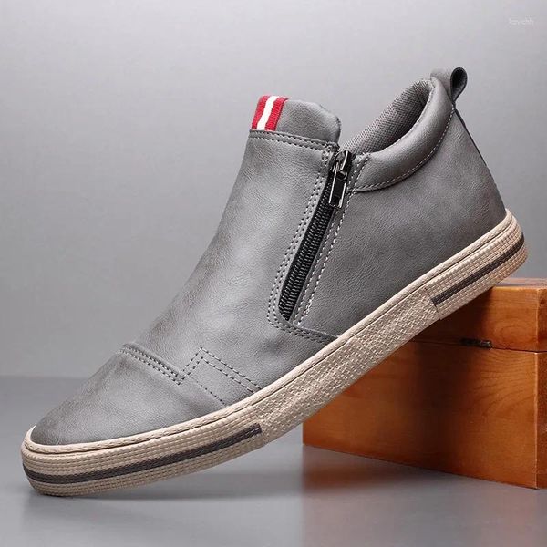 Chaussures décontractées 2024 Sneakers masculins Locons pour hommes Slip sur la conduite Soft Sapato Masculino Mocassin Homme