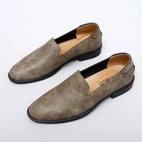 Chaussures décontractées 2024 Hommes Slip on Black Brown Drive Mens Mandon confortable Moccasins Bonne qualité Manney Man