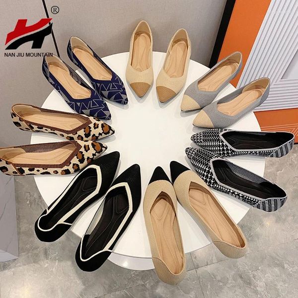 Chaussures décontractées 2024 Mesh Femmes plates solides pointues Single Latex Sole intérieure Asakuchi haute qualité