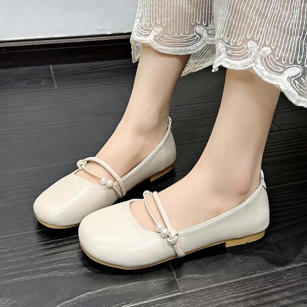 Chaussures décontractées 2024 Pearl Mary Janes pour femmes Toe carré Flats blancs Boucle peu profonde Zapatos de Mujer