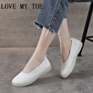 Chaussures décontractées 2024 Soft Great Leather Breathable Concise Femme for Women Flat Chaussure Femme Zapatos Mujer Ladies Trainers