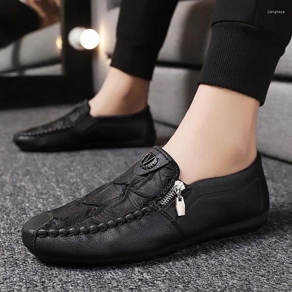 Zapatos casuales 2024 Spring Autumn Men Fashion Breathable Slip on Men's Flats Masculino Mosador elegante Calzado