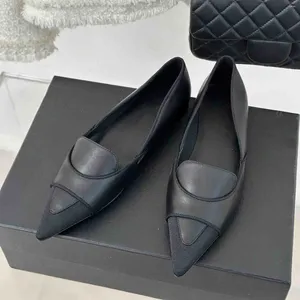 Chaussures décontractées 2024 Pumps d'automne de printemps Pumps pointus Toe rétro en cuir authentique classique sexy sapato féminino taille 35-40