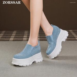 Chaussures décontractées 2024 Spring Blue Crystal Hided Talons Talons Femme Femme Platforms Sneakers Elevateur High-Heals Walking Femme