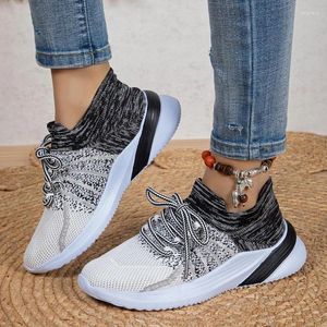 Chaussures décontractées 2024 Spring Mark Multi Color Sneakers Femme Flat Patchwork Lace-Up Breathable Runner Unisexe Mujer