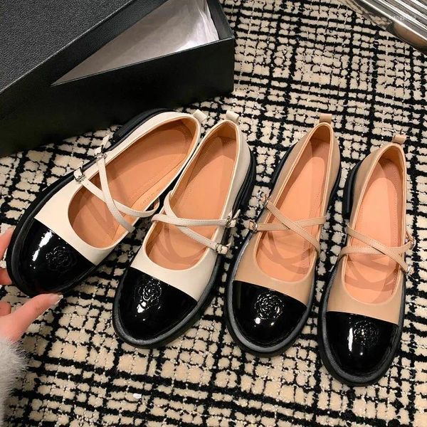 Zapatos informales 2024 Spring Genuine Vacol de vaca Redonda Cerrada Dulce Lolita Girls Mary Janes Ballet Flats cruzado