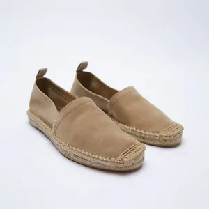 Casual Schoenen 2024 Zomer Vrouwen Platte Stro Visser Loafers Kleine Geurige Wind Luie Liefde Enkele Schoen Flock Flats Sneakers vrouw