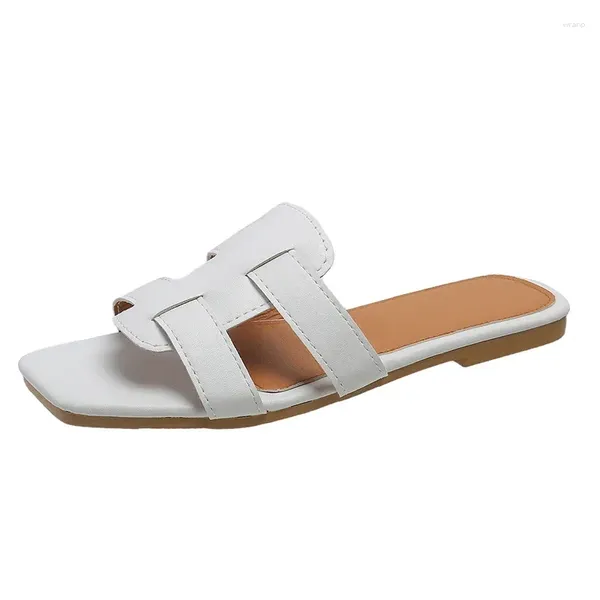 Zapatos casuales 2024 zapatillas de verano para mujer Sandalias planas de diseñador de moda romana suela suave de látex chanclas de playa transpirables para mujer
