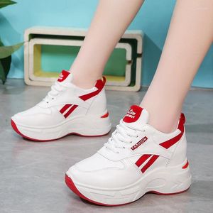 Zapatos informales 2024, plataforma de tacones altos blancos para mujer, zapatillas deportivas con cordones, cuñas de suela gruesa, zapatos femeninos