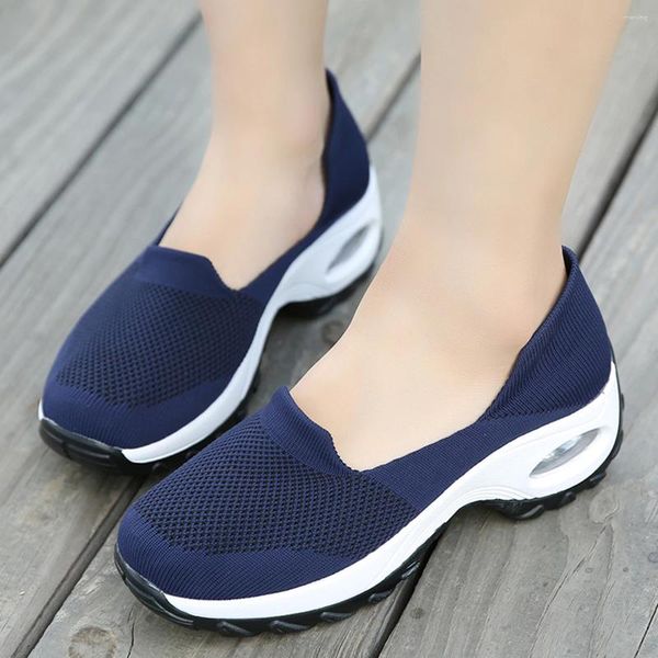 Chaussures décontractées 2024 Femmes Walking Slip on chaussettes Sneakers Lady Girls Shoe Mesh Air Cushion Plateforme Plate-forme Fashion 1905