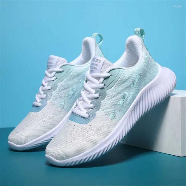 Zapatos informales 35-39 Lace-Up Women Size 46 Sneakers Flats Flats Ergonomic Child Skateboard para adolescentes Sports Top Sale Famous Hit