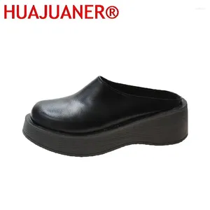 Chaussures décontractées All-Match Coréen Slip-On Glogs Platform Locs With Fur Female Footwear Round Toe Sneaker 2024 Slip on Creepers