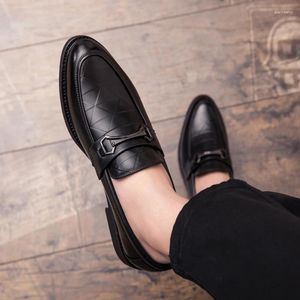 Casual schoenen all-match loafers lederen klassieke originele stijl mannen mode bruidegom comfortabele heren flats