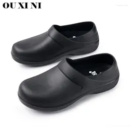 Casual schoenen antislip waterdicht oliebestendig heren chef-kok slip-on resistent keuken multifunctioneel veiligheidswerk