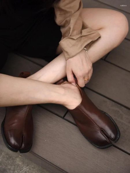 Zapatos informales Artmu mocasines originales para mujer, zapatos planos sin cordones, suela suave, punta dividida de lujo, cuero genuino, tacón bajo para mujer