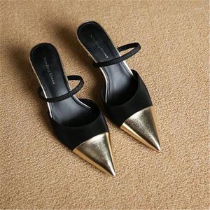 Zapatos informales Baotou sandalias mujer verano moda Retro 2024 puntiagudos tacón grueso tacón bajo pequeño individual 44566
