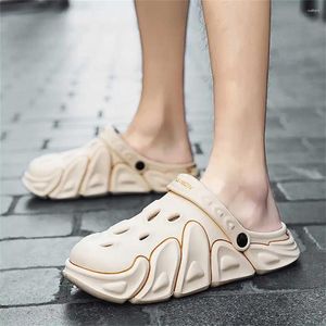 Chaussures décontractées Bath Bath Dentist Sports Sandals Slippers Men's Camo Brand tongs Flip Flops vendant un soignant importé ydx2