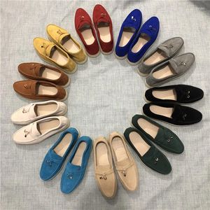 Chaussures décontractées Boule à enfiler Slip-on Sol Sole Sole Flat 2024 Bleu Fermed Round Toe Luxury Luxury pour les femmes givrées