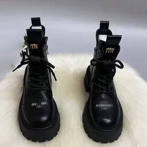 Casual schoenen Riemgesp Dikke hak Martens koeienhuid Leer Biker knielaarzen dikke hak Rits Ridderlaarzen Vintage kniehoge westerse luxe designer schoen eur37