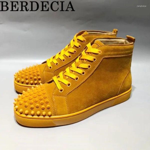 Chaussures décontractées Berdecia hommes pointes à lacets troupeau en cuir couleur jaune loisirs Style haut Rivet Chaussures mâle printemps baskets