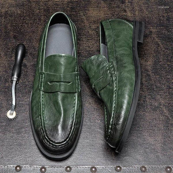 Chaussures décontractées Big Size 38-45 English Style's Slip on Le cuir Top Top Counhide High Grade Locages Facteurs de loisirs