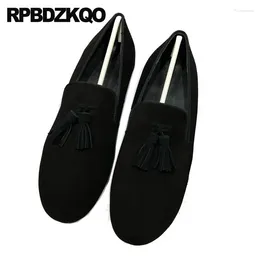 Casual schoenen Big Size Round Toe Tassel Loafers 45 Party Fringe Chic Holiday Velvet Wide Fit Men Flats slip op Britse rookgeputten