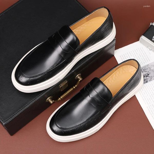 Zapatos informales de cuero para hombres negros Autumn 2024 Brown Slip-on Sneakers Tassels Handmen Men tamaño 38-46