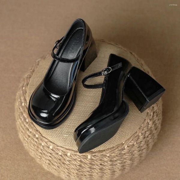 Chaussures décontractées Black Femme Mary Jane Leather Platform Buckle High Heels Chunky Talon épais semed rond Toe Lolita Pumps Quality