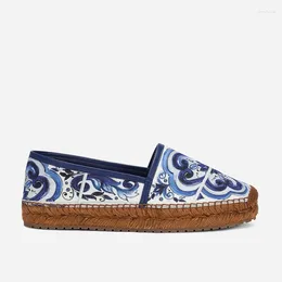 Chaussures décontractées Porcelaine bleu et blanc motif tissé Sole Flat Femme 2024 Rose Round Toe Slip-On Corde Espadrille Leopard Print