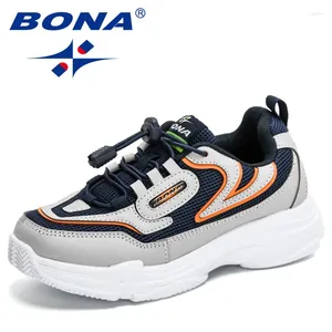 Chaussures décontractées Bona 2024 Designers Enfants Sneakers Sport Child Mesh Walking Footwear Lois de loi Trainers Brand Kids Confort