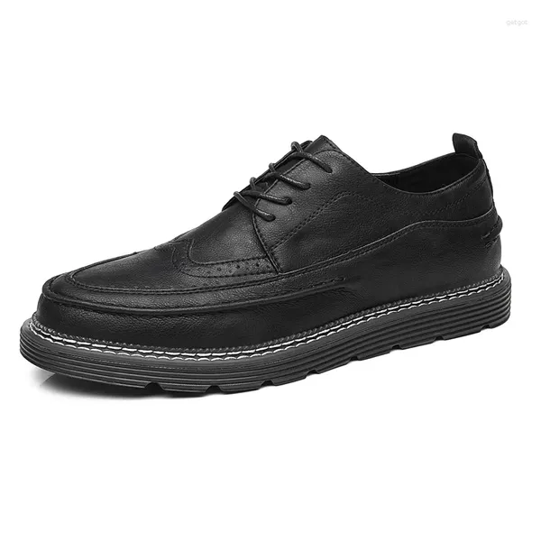 Zapatos casuales de la marca Brogues de primavera Botas de cuero Fashion Tobles Man Business Man Lace-up