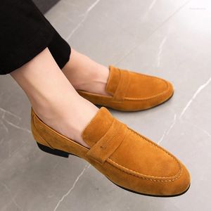 Chaussures décontractées marque été marron hommes mocassins bureau d'affaires mariage daim respirant pointu plat sans lacet mâle