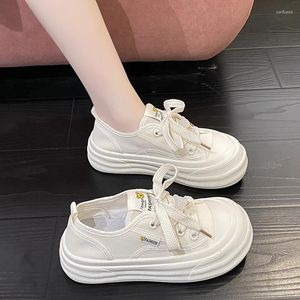 Chaussures décontractées toile respirante laid mignon petit blanc 2024 seme épaisse