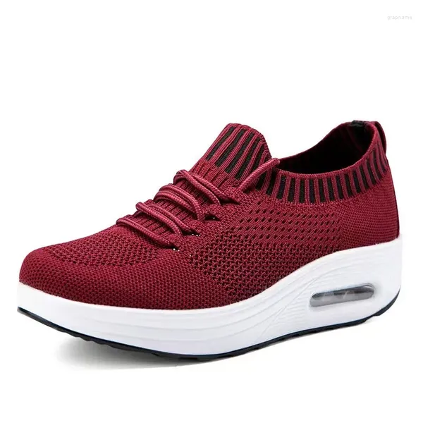 Chaussures décontractées Breffe-tricot à lacets pour femmes Sneakers de plate-forme mince Corloge mince Walk Walk Female Augmentation de la hauteur