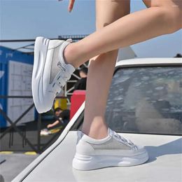 Chaussures décontractées Calf Mesh en cuir en cuir Modages pour enfants Vulcanize Brands de luxe Femme Fashion Fashion Femmes Sneakers Sport Resort Dropship