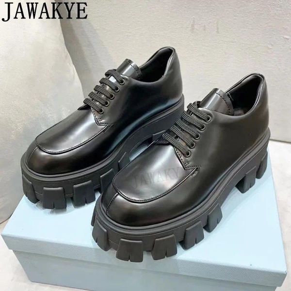 Chaussures décontractées Classic Round Bottom Lacet Lace Up Punk Femmes Black Real Leather Plat Spring Automne Muis de luxe