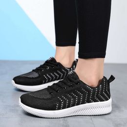 Casual Shoes Comfortable Men Breathable Walking Shoes Lightweight Sneakers Couple Shoes Lace Up Running Shoes Men Big Size35-44F6 Black white