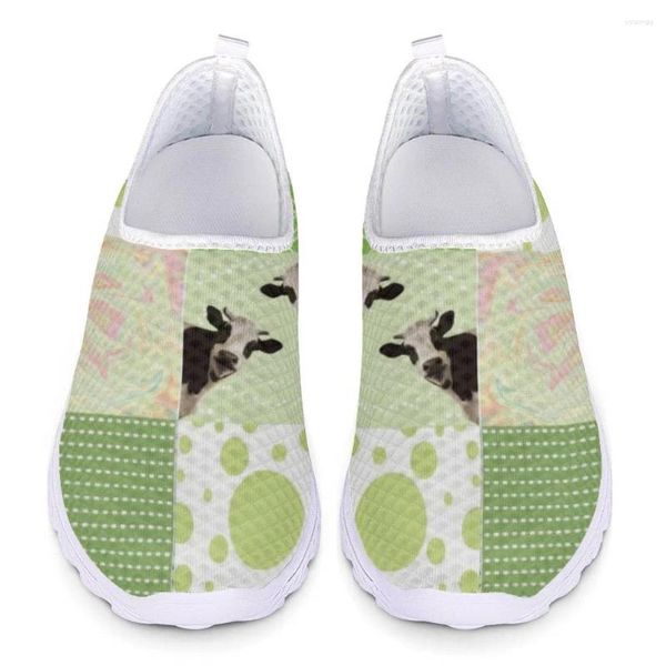 Zapatos casuales con estampado animal de vaca mujer de verano pisos para mujeres 2024 zapatillas de malla ligera damas resbalando en mocasines calzado de calzado